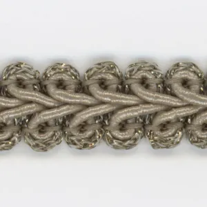 Antique Metallic Trimming Braid #72 Leaf Green