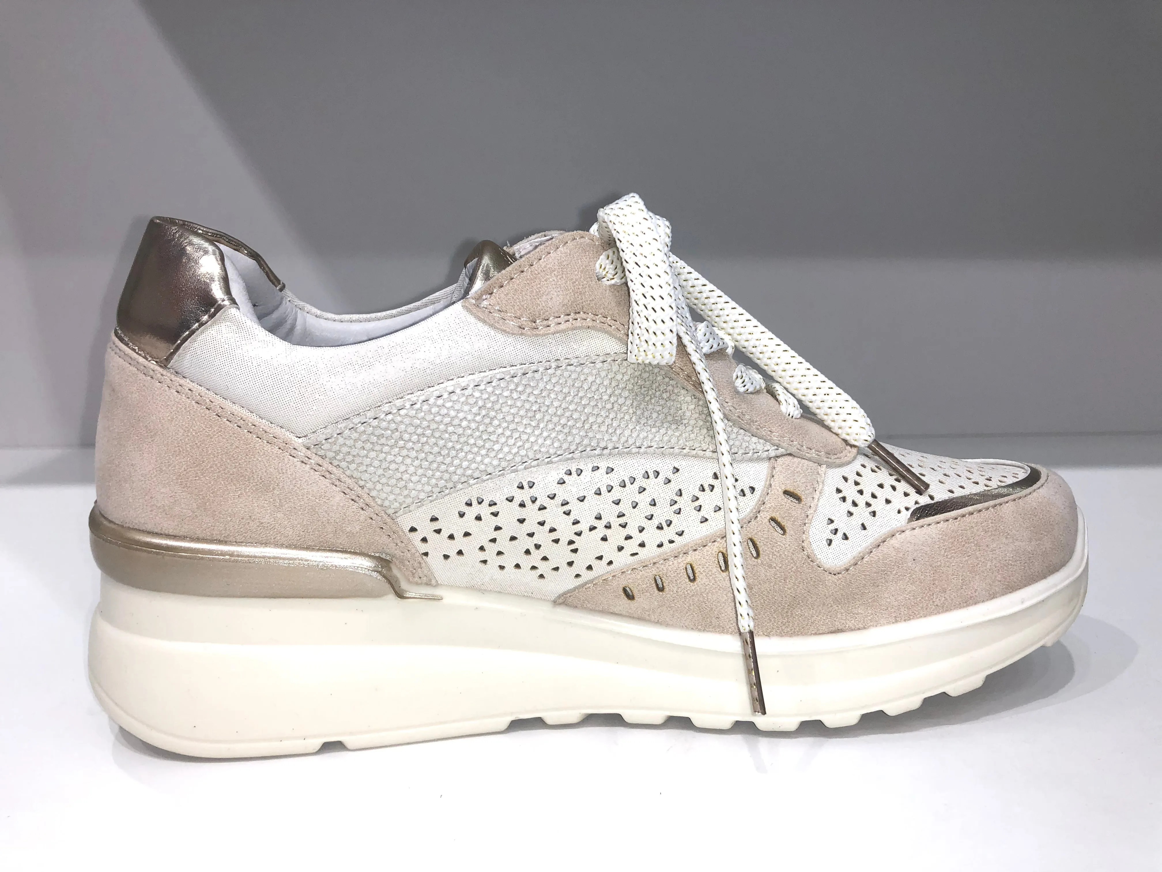 AST26373 TAUPE
