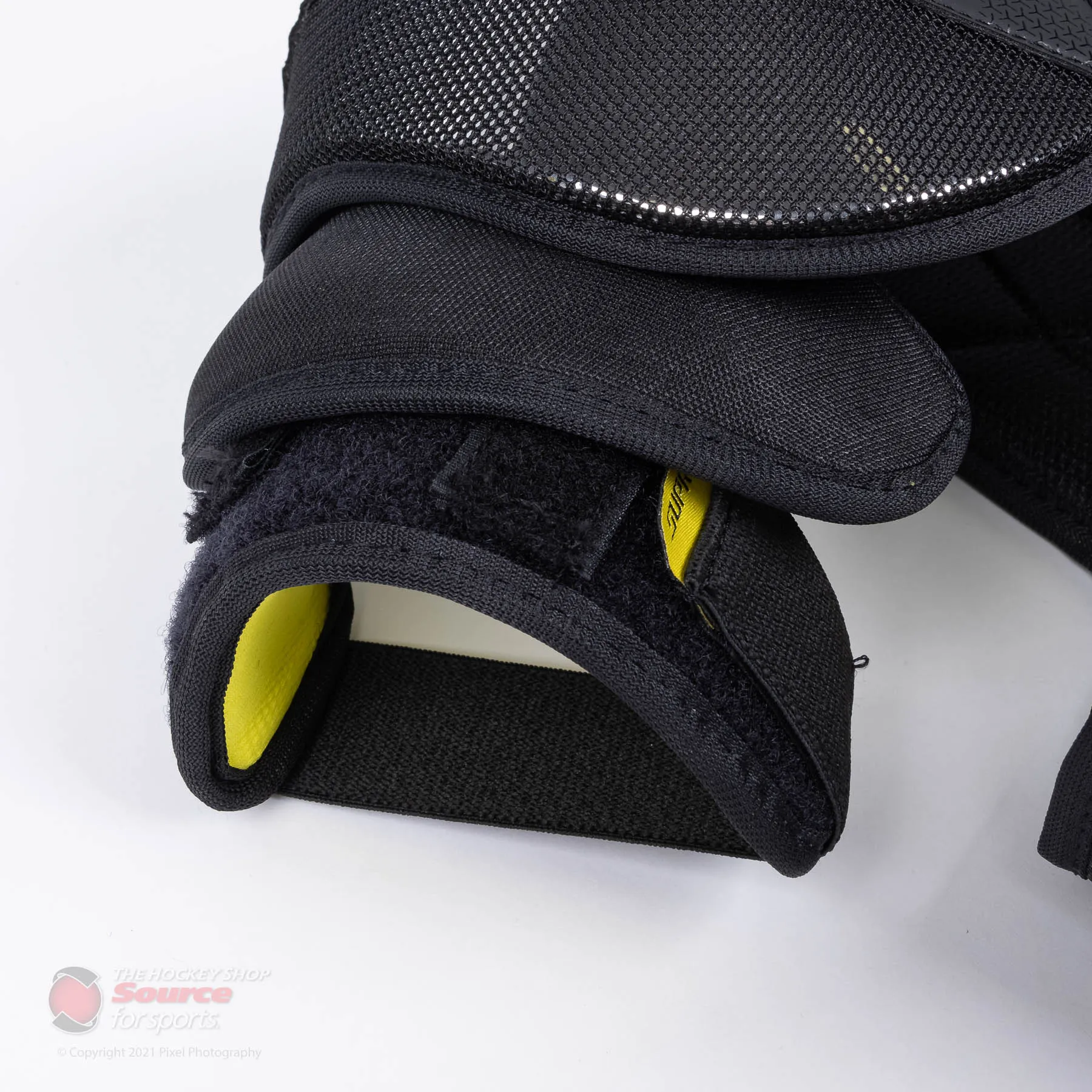 Bauer Supreme 3S Pro Junior Hockey Shoulder Pads