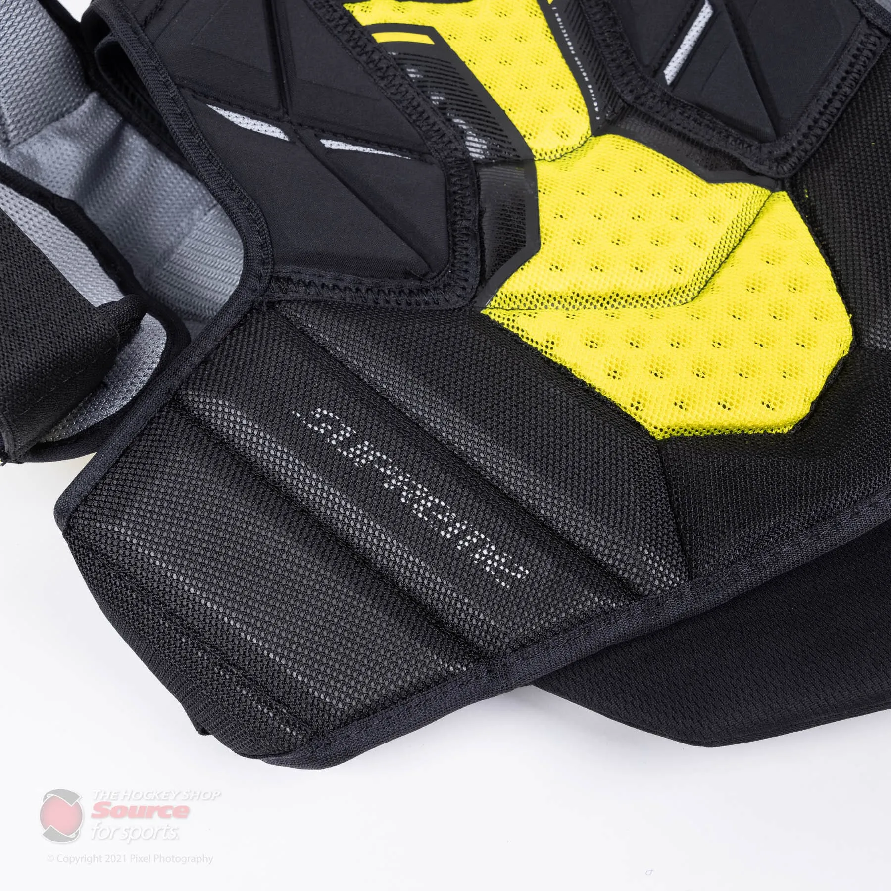 Bauer Supreme UltraSonic Intermediate Hockey Shoulder Pads
