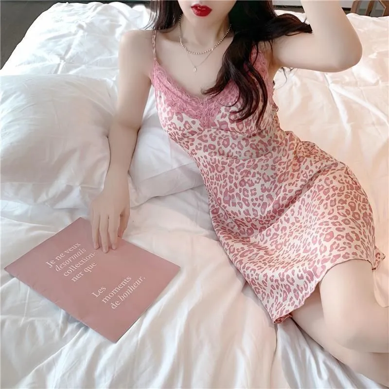 Female Lace Sexy Nightgown Women Sleepwear V Neck Sleeveless Backless Night Dress Woman Mini Sexy Lingerie For Women Nightie