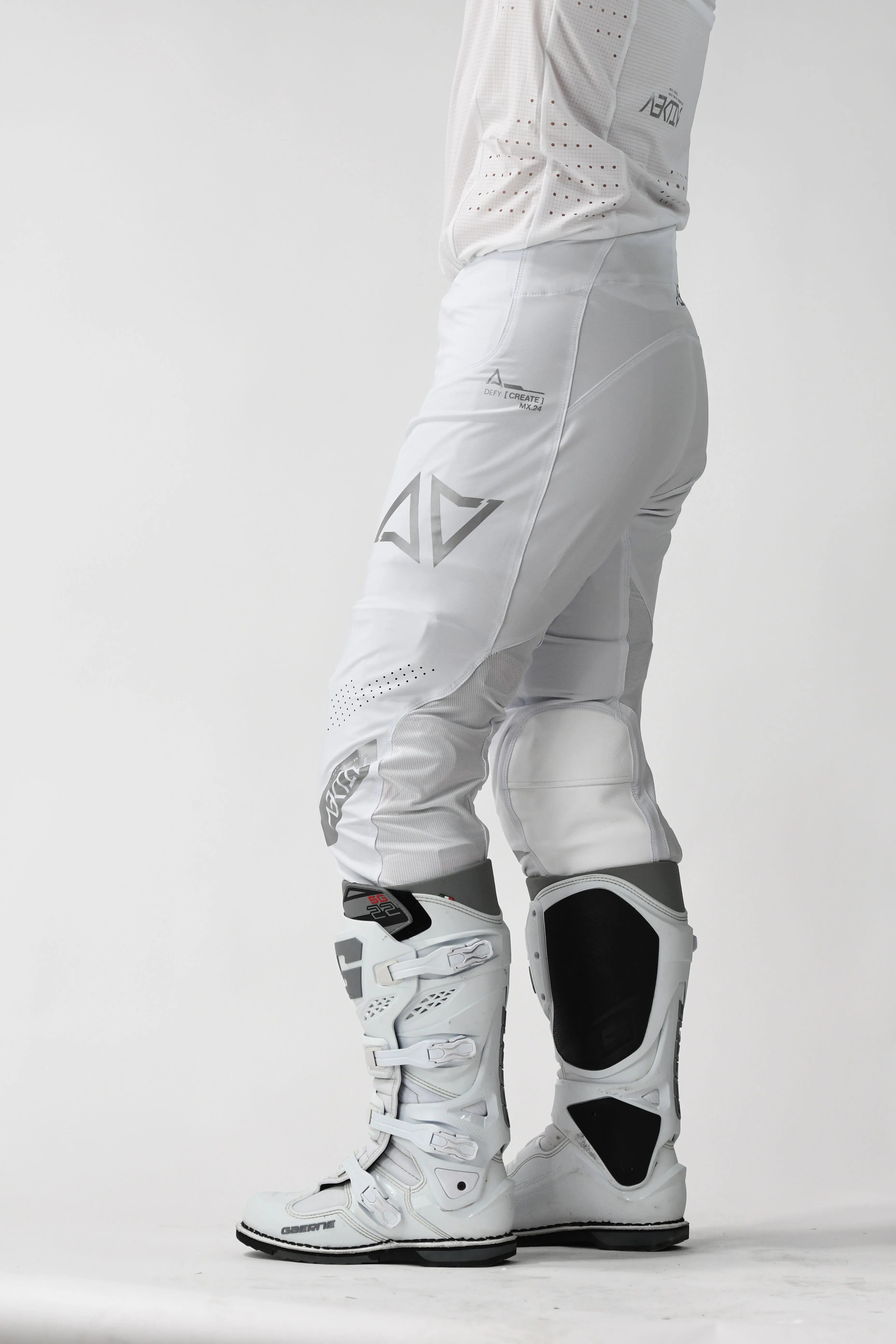 FROST LE Pants