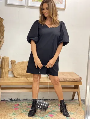 Running Back Dress - Black