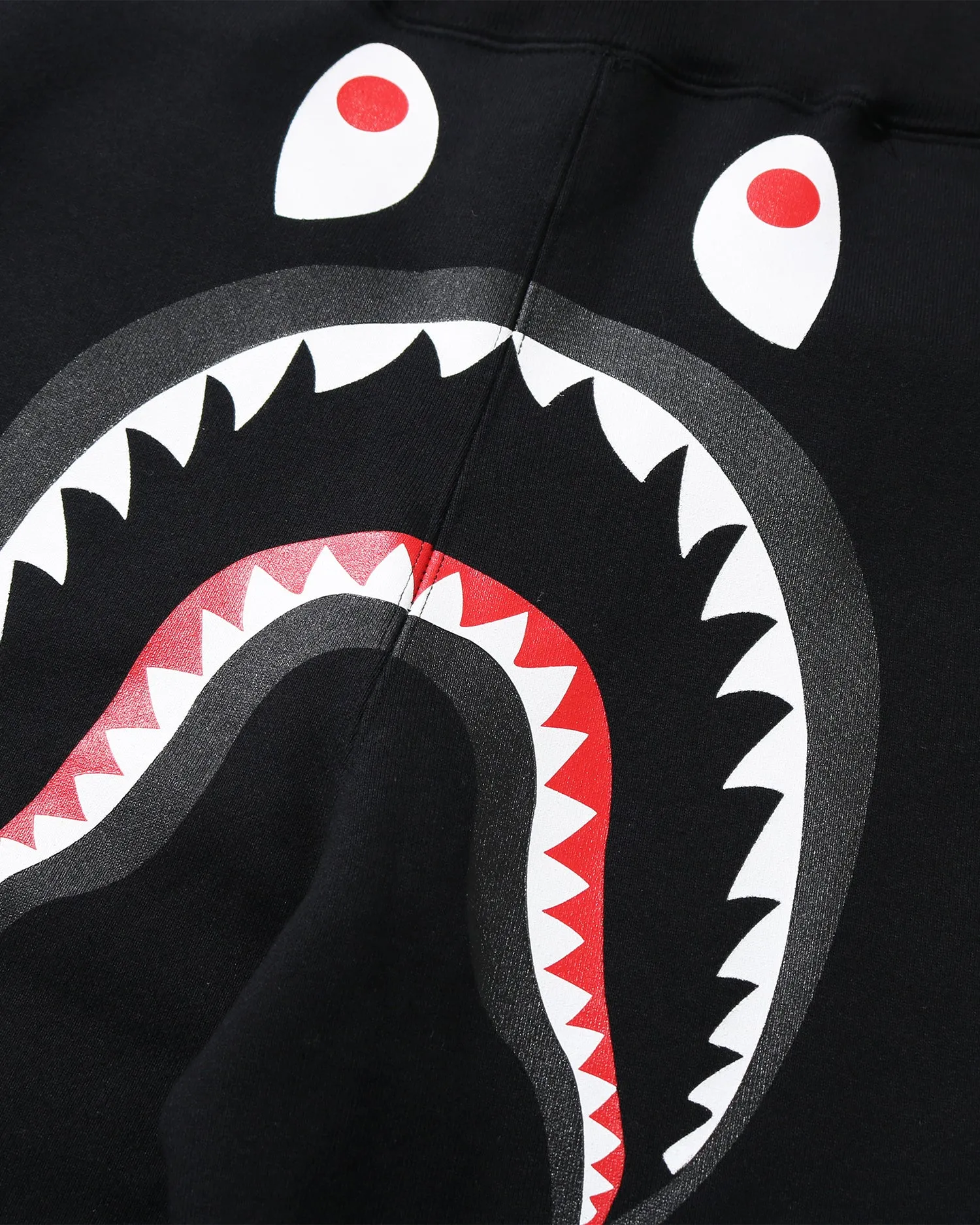 Shark slim sweatpants