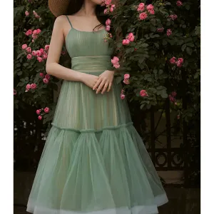 Simple Light Pink Short Prom Dresses Spaghetti Straps Tiered Tulle Prom Gowns Sweeheart Tea-Length Wedding Party Dress