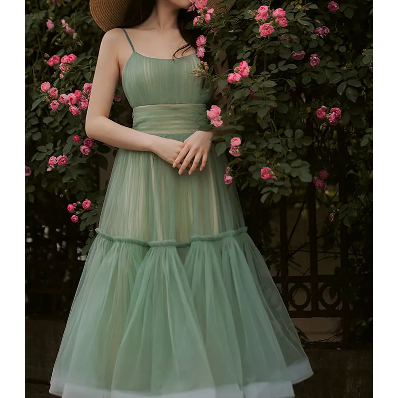 Simple Light Pink Short Prom Dresses Spaghetti Straps Tiered Tulle Prom Gowns Sweeheart Tea-Length Wedding Party Dress