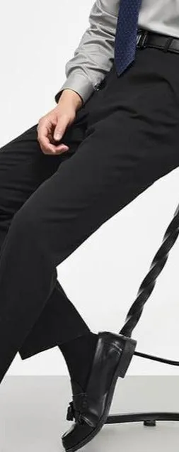 Stilvoll & Stretch: Herrenhose mit perfekter Passform