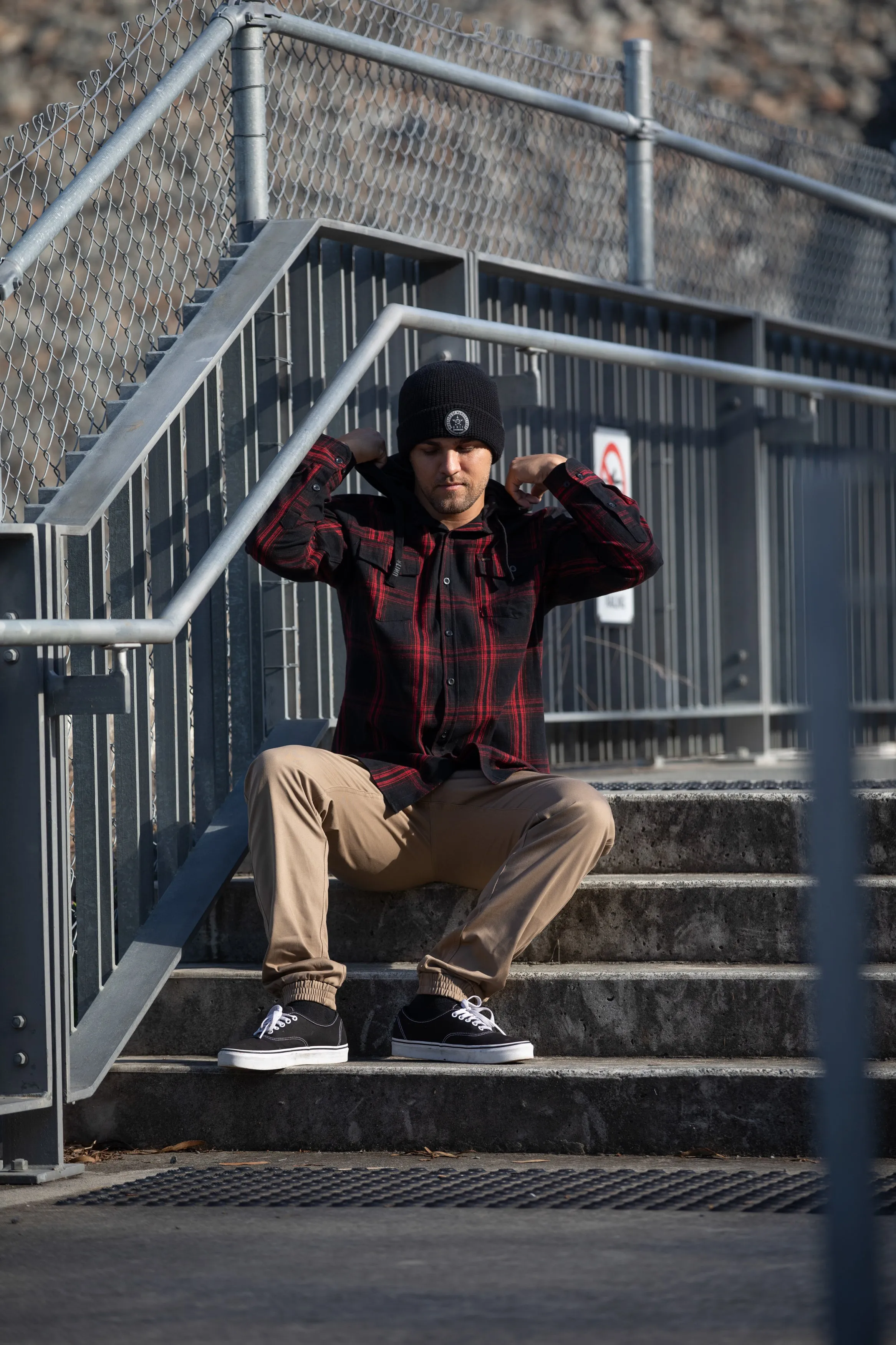 UNIT Rockbottom Cuffed Pant