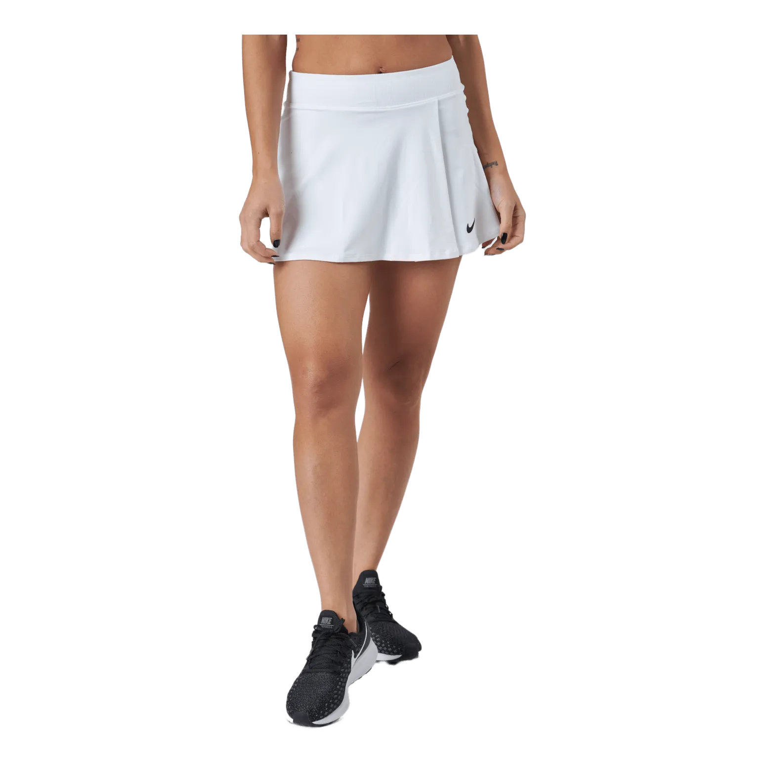 Victory Flouncy Skirt White/Black
