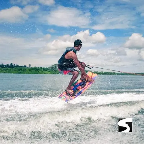 Wakeboarding & water skiing 30 minutes - Water Activity