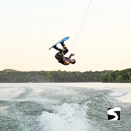 Wakeboarding & water skiing 30 minutes - Water Activity